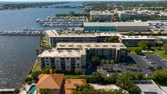 bird's eye view featuring a water view