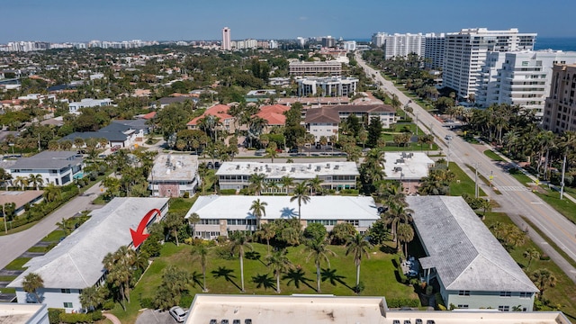 bird's eye view featuring a city view