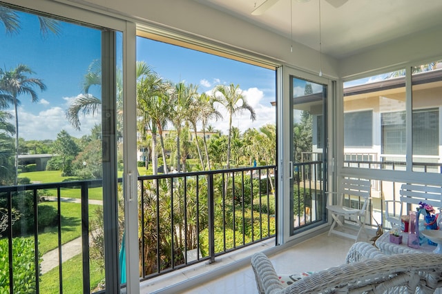 view of sunroom / solarium