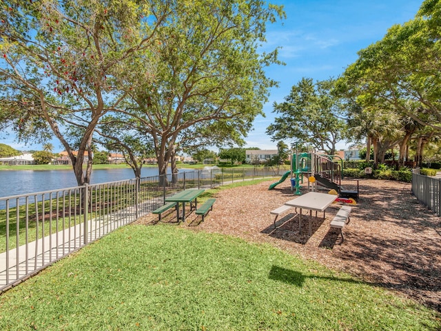 10282 Hunt Club Ln, Palm Beach Gardens, FL 33418 - communal playground with a water view
