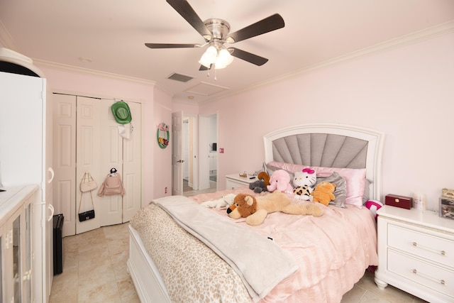 bedroom with crown molding, light tile patterned floors, a closet, visible vents, and ceiling fan