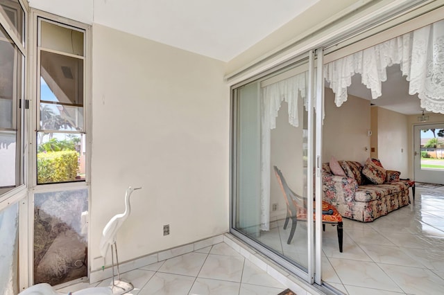 view of sunroom / solarium