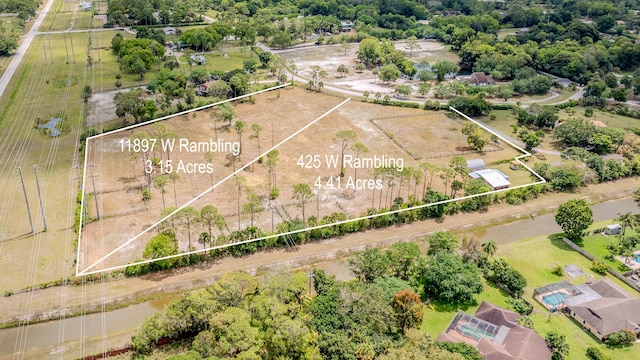 425 W Rambling Dr, Wellington, FL 33414