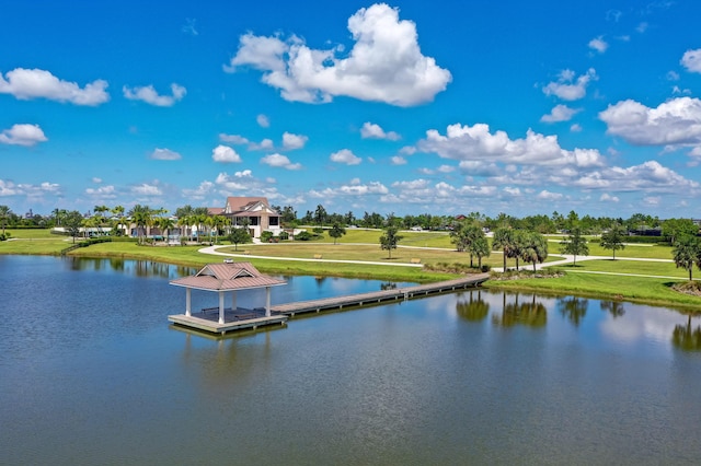 water view with a floating dock