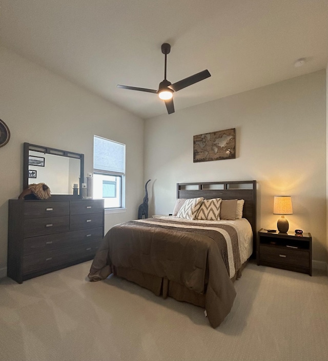 bedroom featuring carpet flooring and a ceiling fan