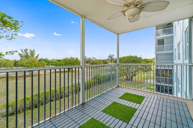 5700 NW 2nd Ave Unit 401, Boca Raton, FL 33487 - balcony with a ceiling fan