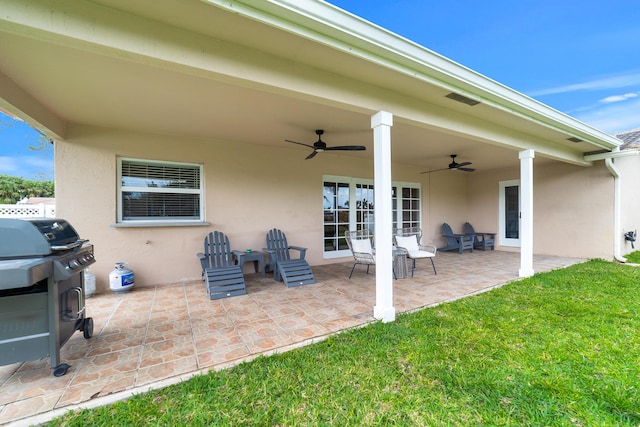 view of patio with a ceiling fan