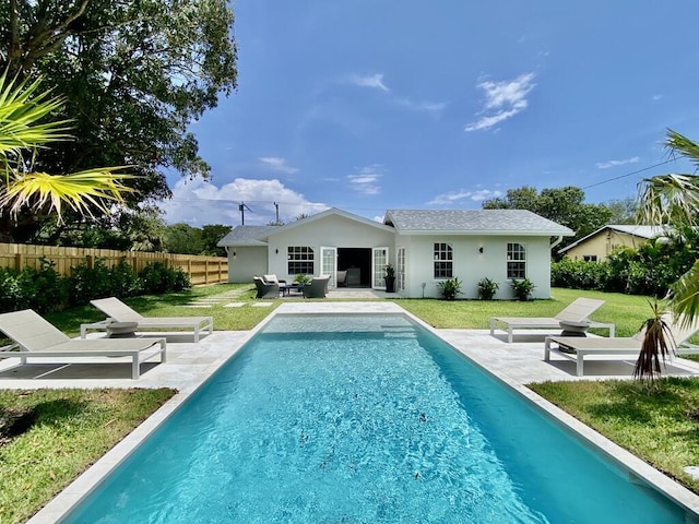 108 NW 4th Ave, Delray Beach, FL 33444 - view of swimming pool featuring a patio