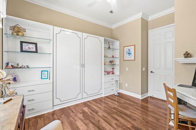 office space with visible vents, wood finished floors, recessed lighting, crown molding, and ceiling fan