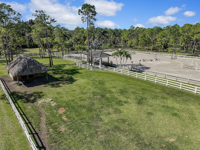 view of yard featuring an enclosed area