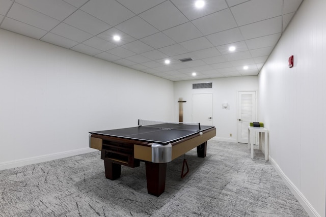 rec room with baseboards, visible vents, and carpet flooring