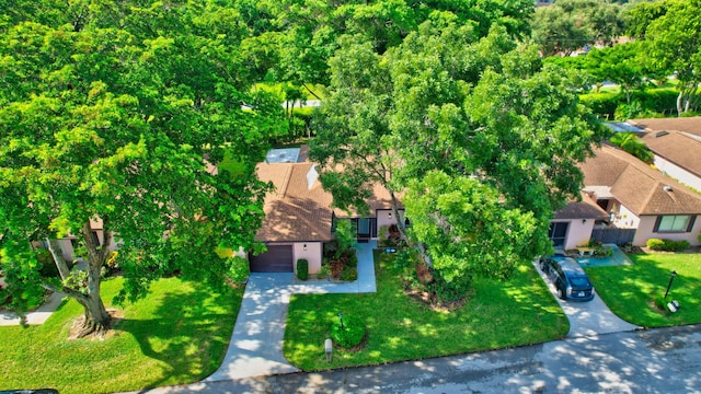 birds eye view of property featuring a residential view