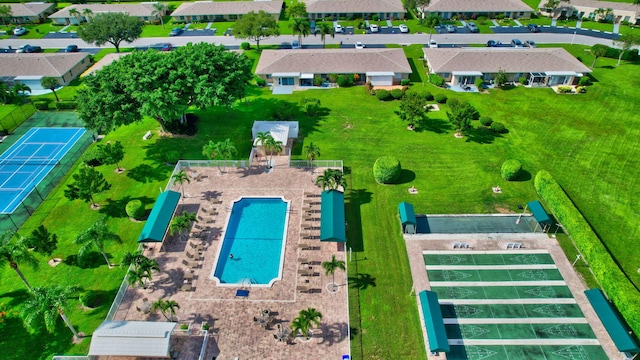 drone / aerial view featuring a residential view