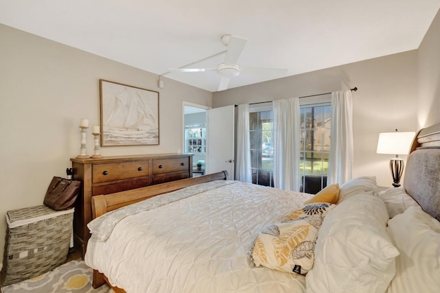 bedroom with ceiling fan