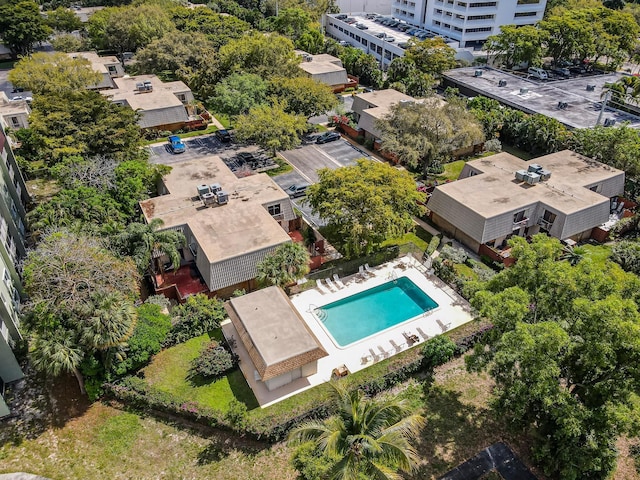 1700 Embassy Dr Unit 510, West Palm Beach, FL 33401 - bird's eye view of a pool