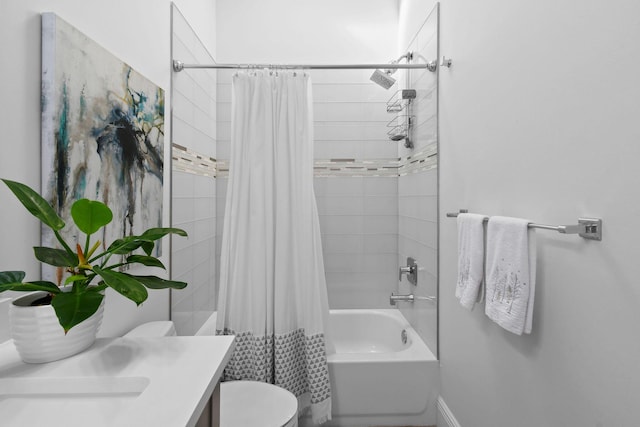 full bath with toilet, vanity, and shower / bathtub combination with curtain