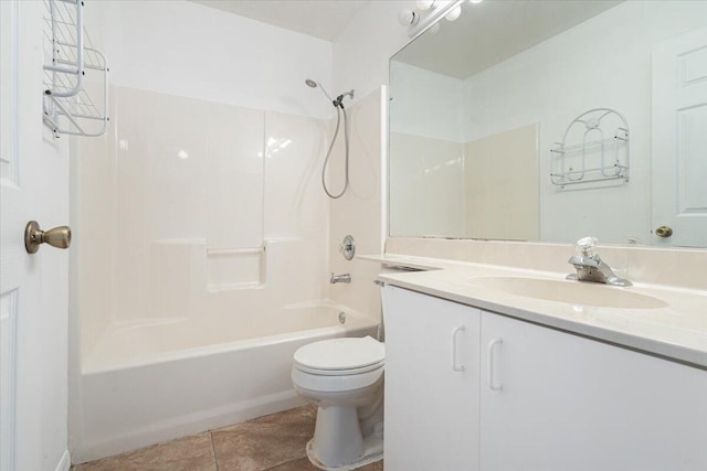 6625 Alheli Ct, Fort Pierce, FL 34951 - full bath featuring tile patterned floors, shower / washtub combination, toilet, and vanity