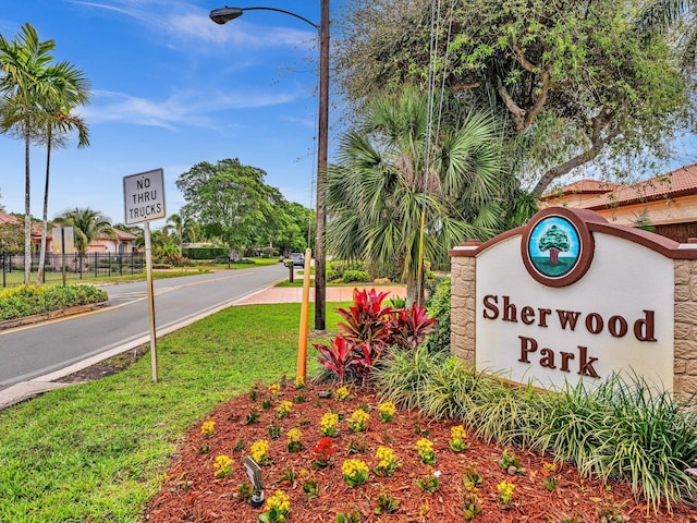 3934 Sherwood Blvd, Delray Beach, FL 33445 - view of water feature
