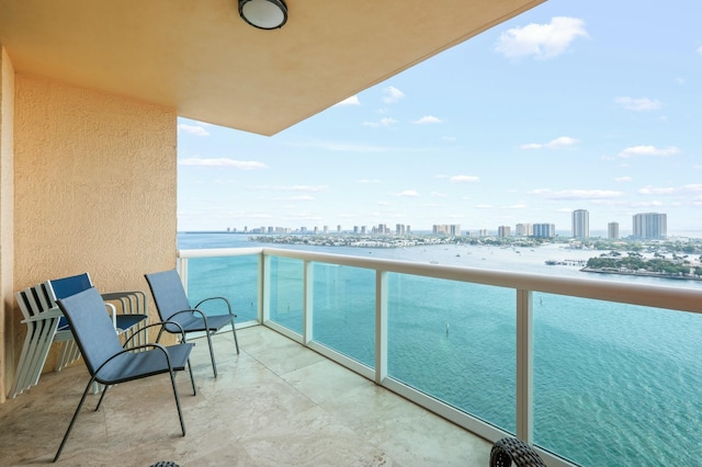 balcony featuring a city view