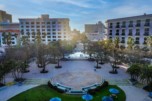 view of property's community featuring a city view