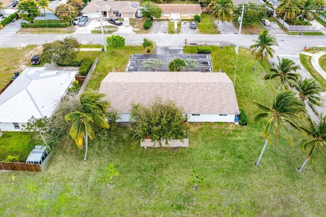 birds eye view of property featuring a residential view