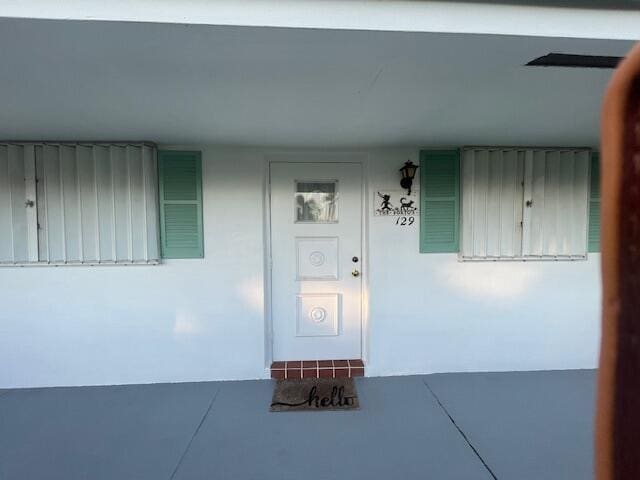 view of exterior entry