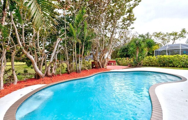 outdoor pool with fence