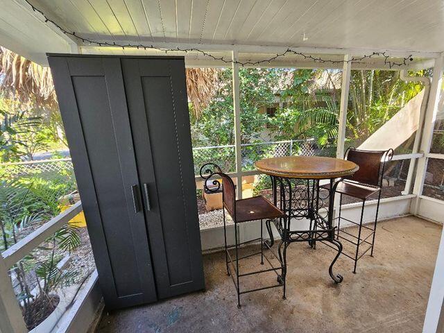 sunroom with a healthy amount of sunlight