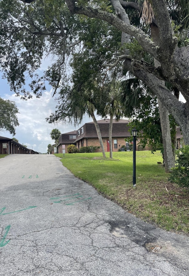 exterior space with a front yard