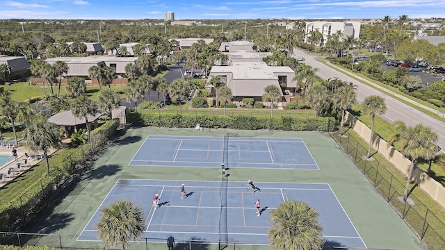 birds eye view of property featuring a residential view