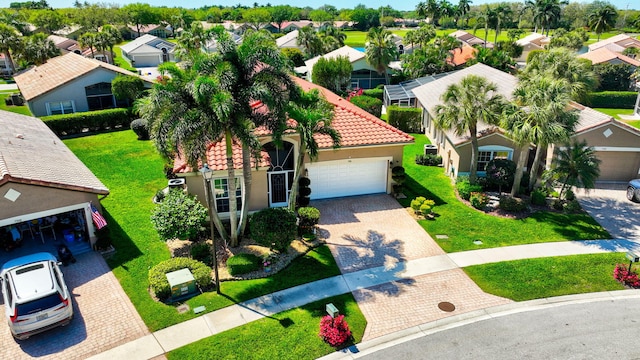 bird's eye view with a residential view