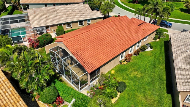 aerial view of property and surrounding area