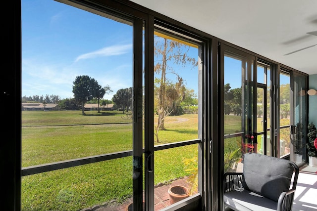 view of sunroom / solarium