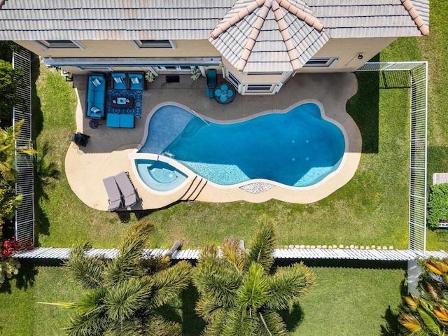 view of swimming pool