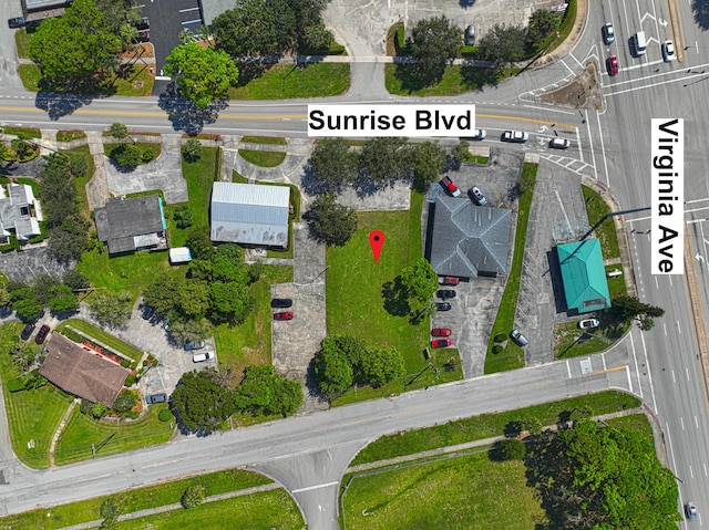 Listing photo 3 for 2203 Sunrise Blvd, Fort Pierce FL 34950