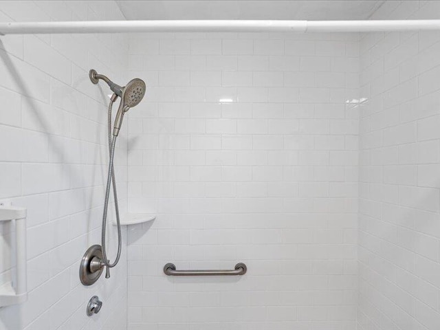 1821 SE Hanby Ave, Port Saint Lucie, FL 34952 - bathroom view of tiled shower