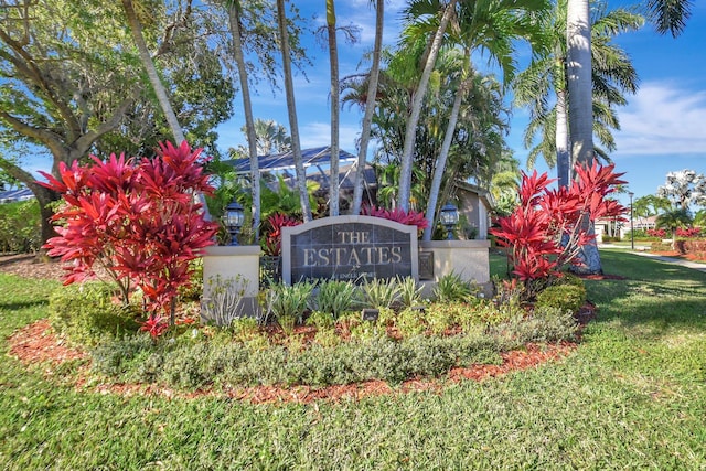 9429 Lantern Bay Cir, West Palm Beach, FL 33411 - community sign featuring a yard