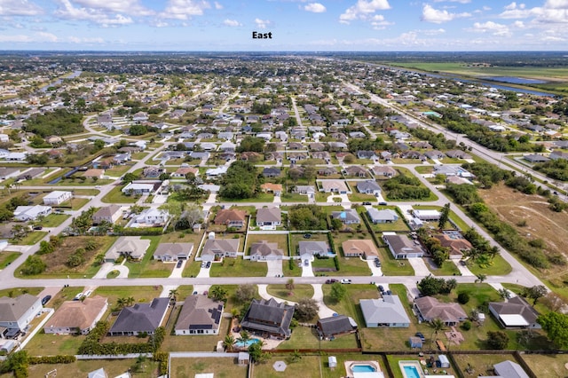 drone / aerial view featuring a residential view