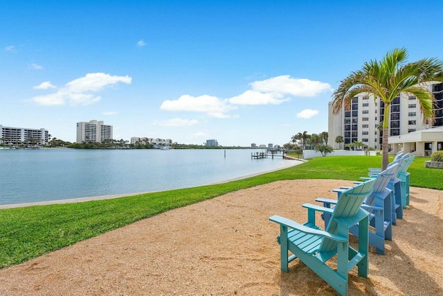 water view featuring a city view