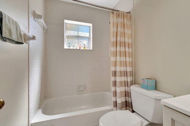 full bath featuring vanity, toilet, and shower / tub combo with curtain