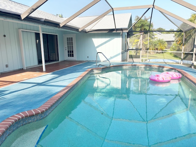 1826 SW Stratford Way, Palm City, FL 34990 - swimming pool with a patio and glass enclosure