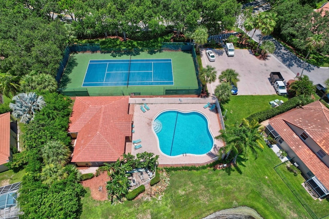 birds eye view of property