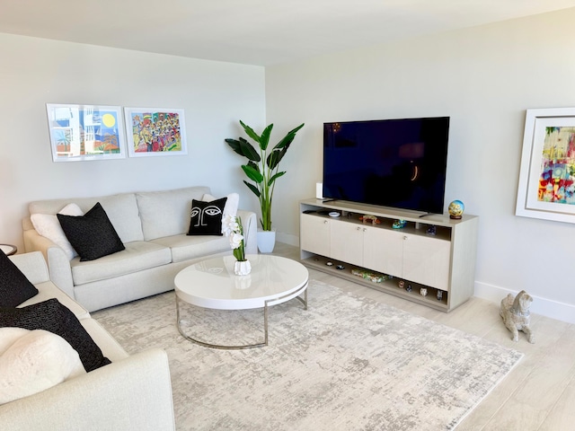 living area with baseboards