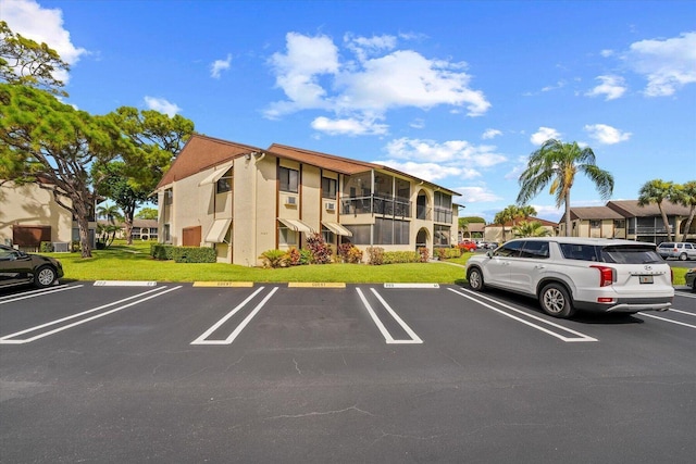 3487 La Palmas Ct Unit D1, Greenacres, FL 33463 - view of uncovered parking lot