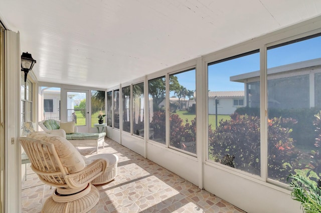 view of sunroom / solarium