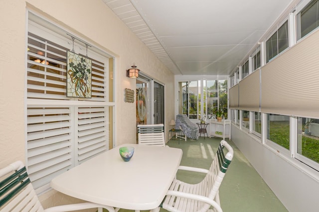 view of sunroom / solarium