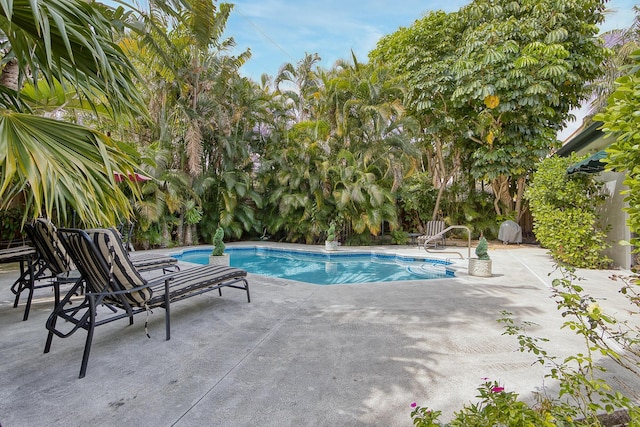 270 Cordova Rd, West Palm Beach, FL 33401 - pool featuring a patio area