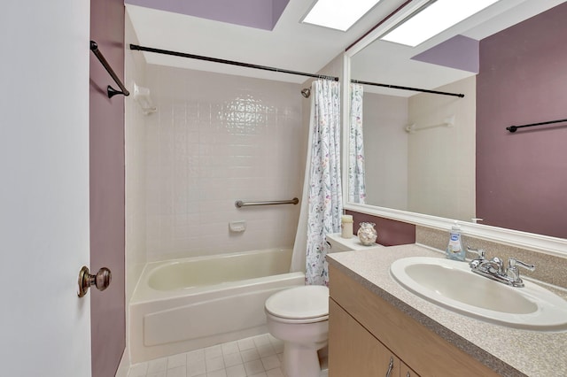 full bath featuring tile patterned flooring, shower / tub combo, toilet, and vanity