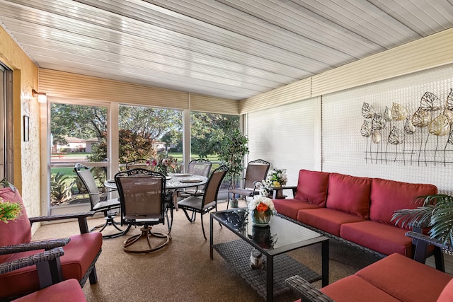 view of sunroom / solarium