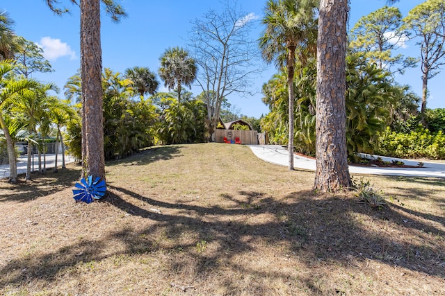 view of yard featuring fence